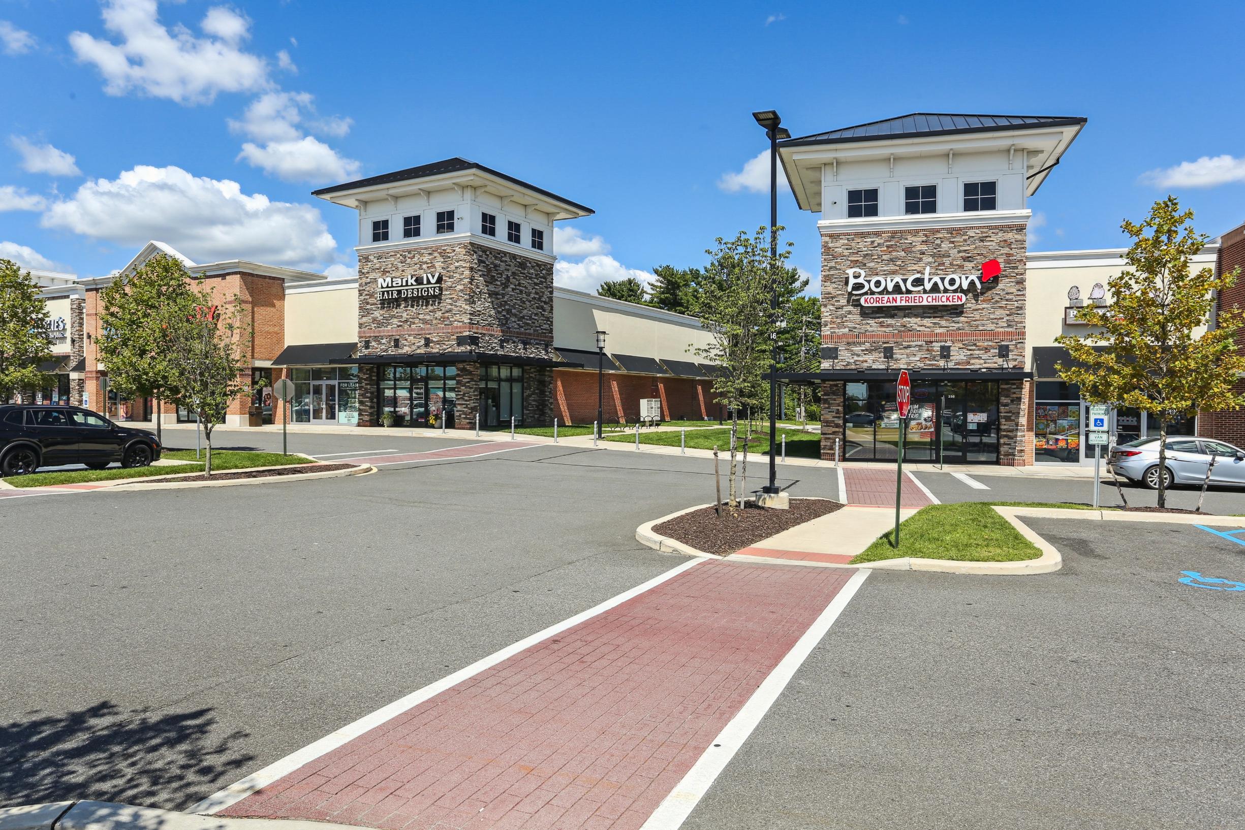 Bonchon and Mark IV Salon